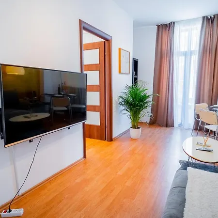 Prime Location - Breathtaking Architectural Views * Bukareszt