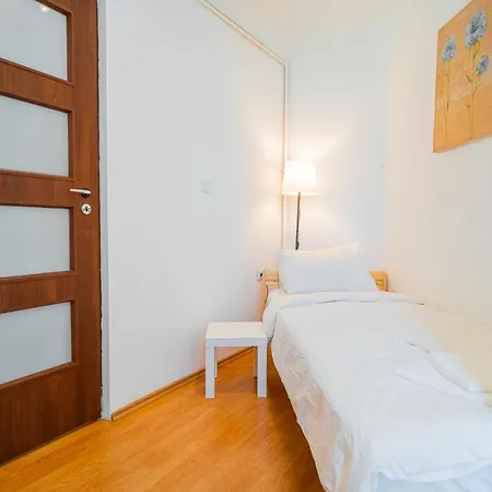 Prime Location - Breathtaking Architectural Views
