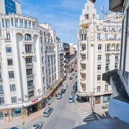 Prime Location - Breathtaking Architectural Views * Bukareszt